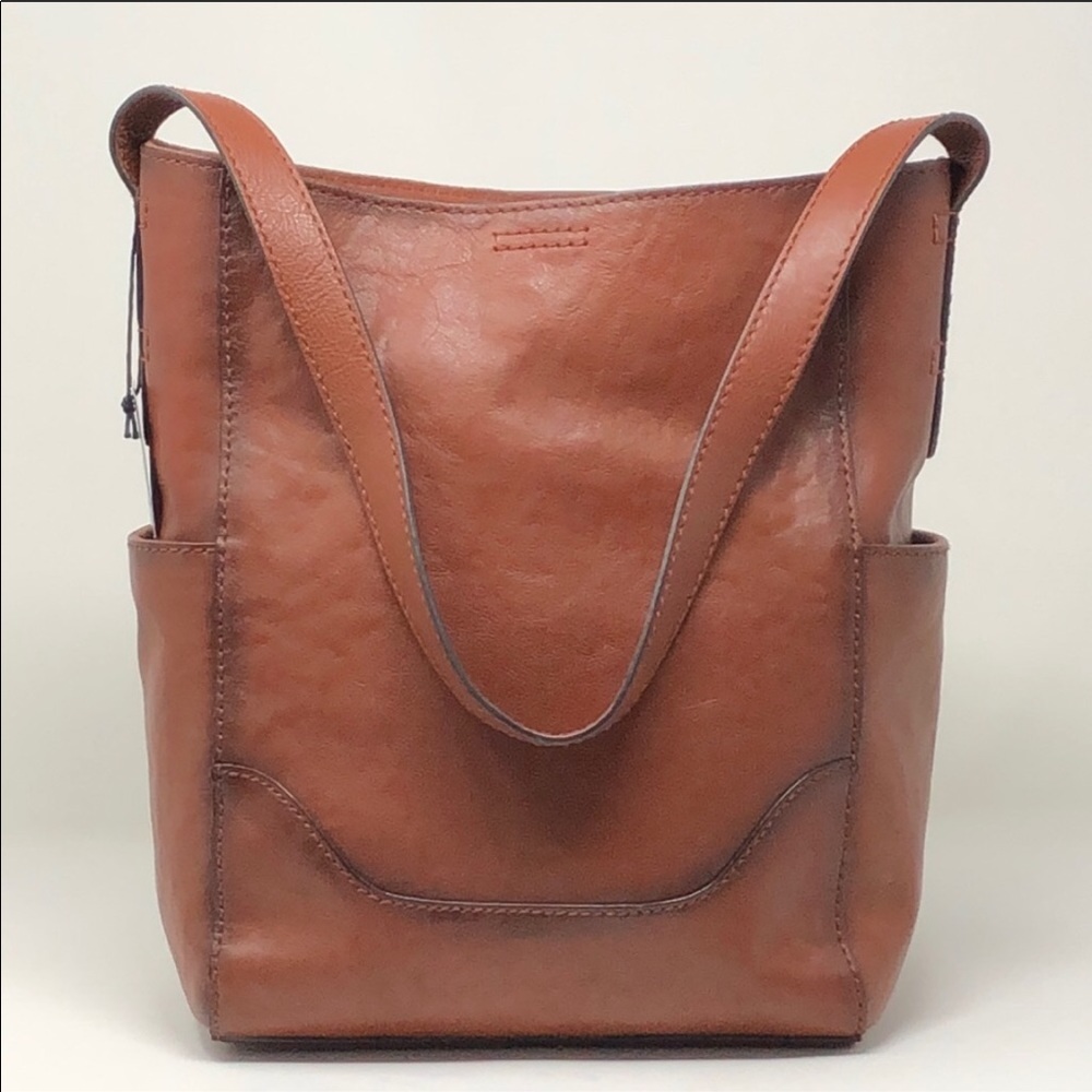 Nwt Frye Hobo Cognac bag